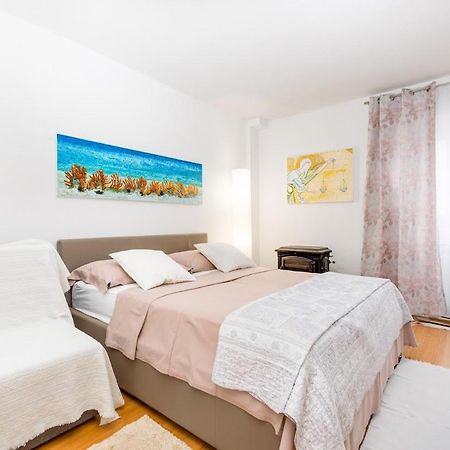 Apartment Anton Punat Ngoại thất bức ảnh